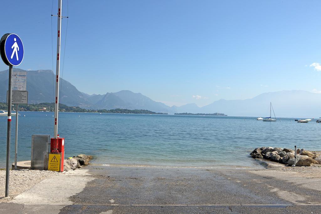 Camping Garden Tourist Manerba del Garda Luaran gambar