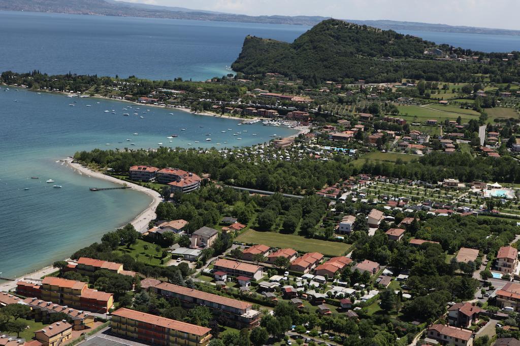 Camping Garden Tourist Manerba del Garda Luaran gambar