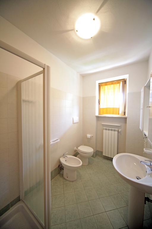 Camping Garden Tourist Manerba del Garda Bilik gambar